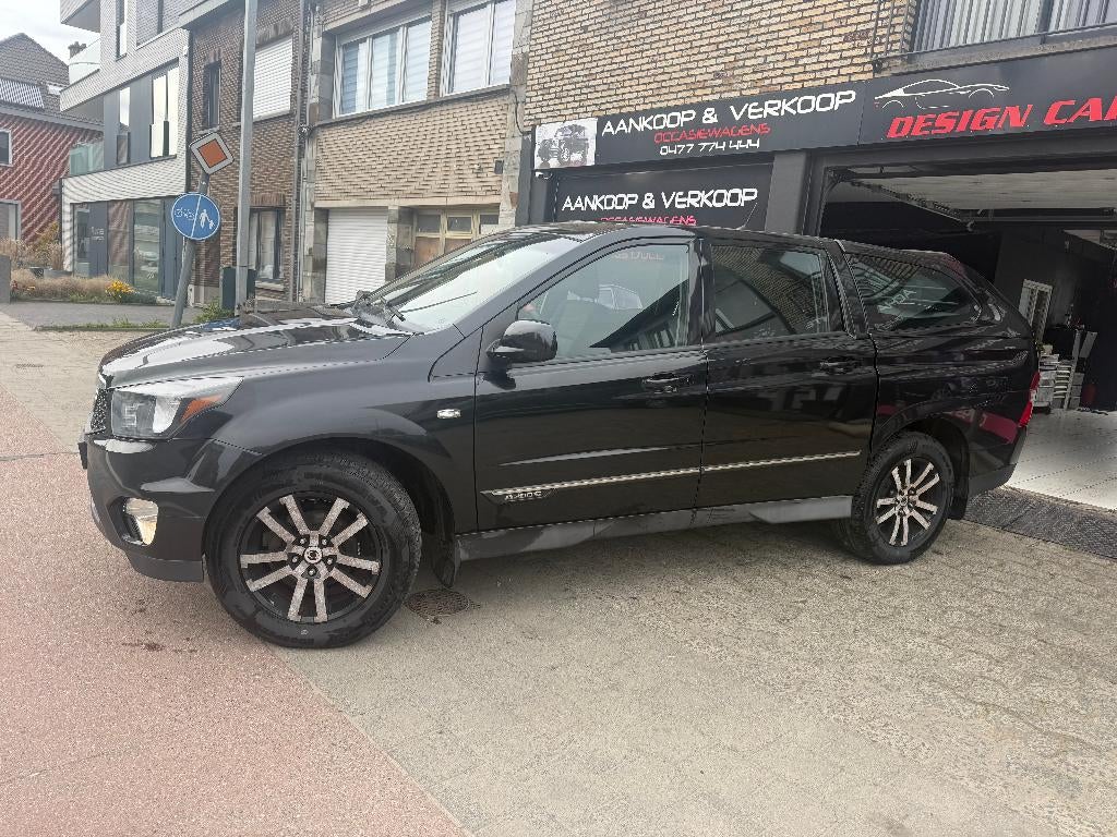 Ssang Yong Actyon Sportmodel 2015**Mercedes Motor**, Euro 5, Actyon Sports, Zwart, Bedrijf