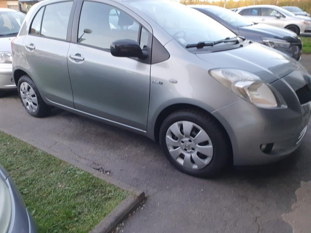 Toyota yaris 1.4 d4d 90ch clim année 2010, Achat, Boîte manuelle, Particulier, Yaris