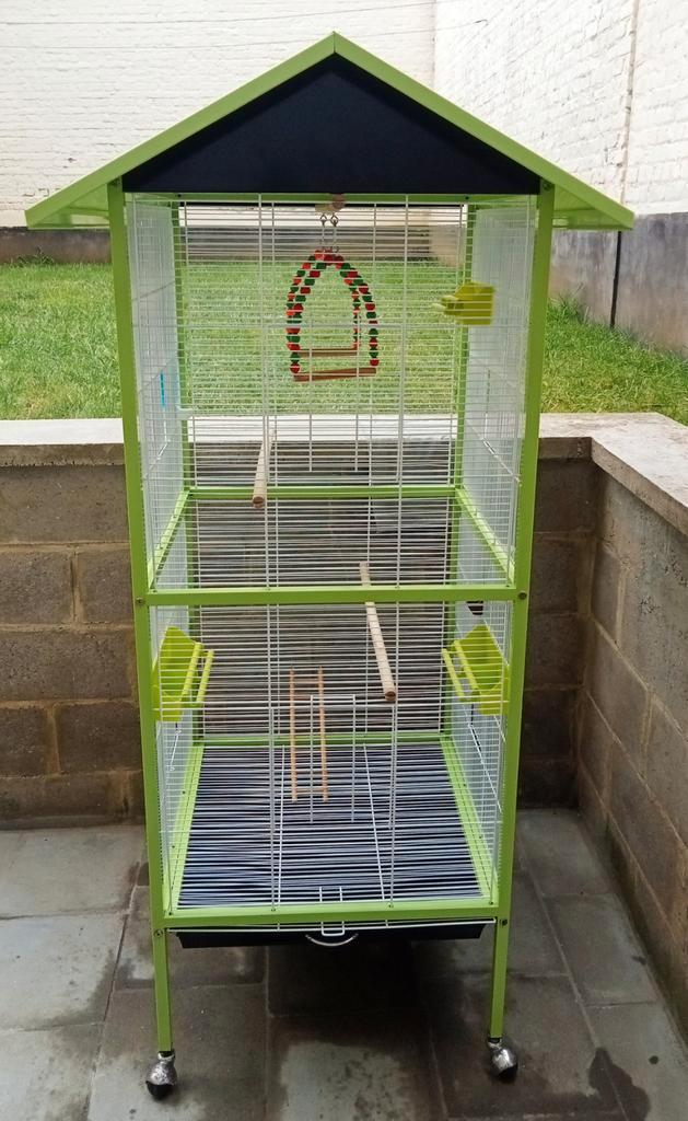 Grande nouvelle cage avec tous les accessoires, Animaux & Accessoires, Oiseaux | Cages & Volières, Neuf, Volière, Enlèvement