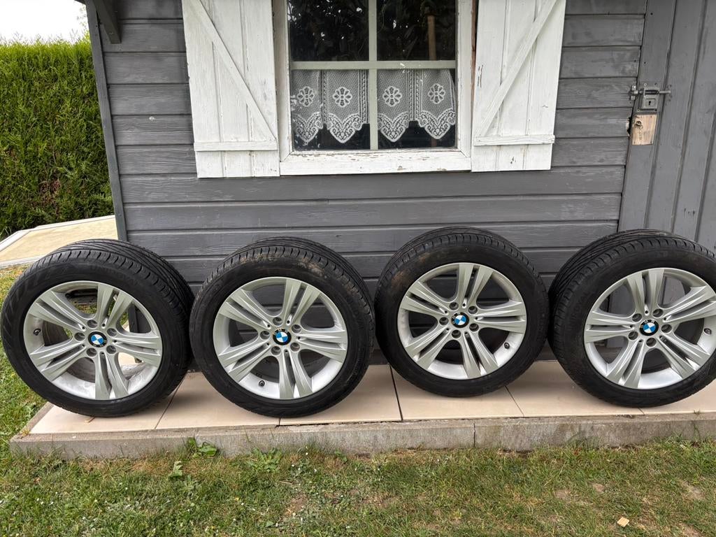 pneus plus jantes 225/50/17 UNIROYAL PNEUS comme neuf 550€, Autos : Pièces & Accessoires, Neuf, Pneus et Jantes, Pneus été, 17 pouces