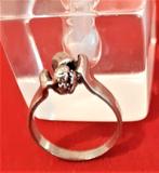 Te koop: Mooie zilveren ring te koop. Maat 54., Bijoux, Sacs & Beauté, Bagues, Femme ou Homme, Comme neuf, Enlèvement, Argent