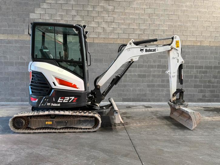 Location mini pelle Bobcat 2.7 avec opérateur ou sans, Zakelijke goederen, Machines en Bouw | Kranen en Graafmachines, Graafmachine