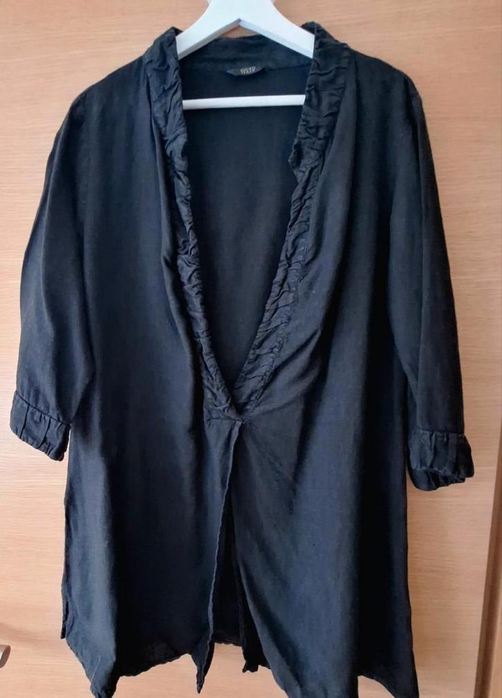 Jolie surchemise lin noire xl 0039 Italy, Kleding | Dames, Grote Maten, Ophalen of Verzenden