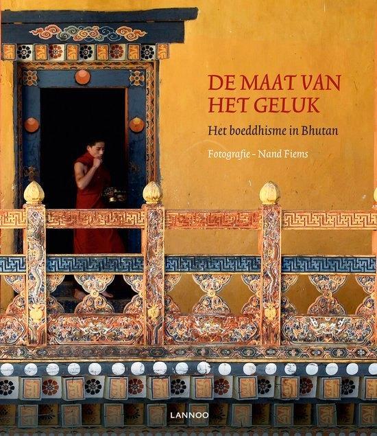 boek: de maat van het geluk-het boeddhisme in Bhutan, Livres, Art & Culture | Photographie & Design, Comme neuf, Photographes