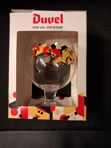 duvel triton glas beschikbaar voor biedingen