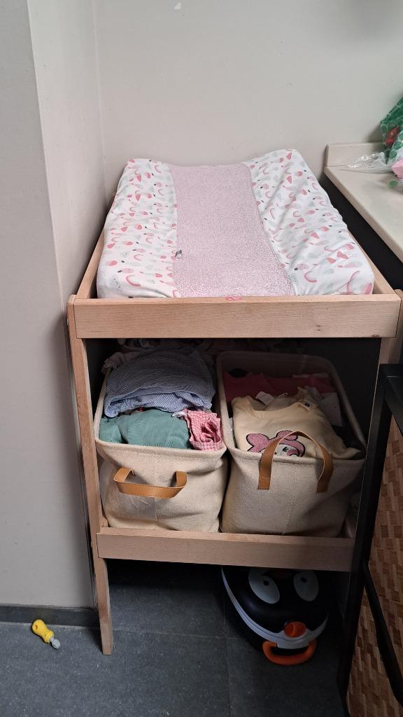 Verzorgingstafel Ikea Sniglar + aankleedkussen Bébé-jou, Kinderen en Baby's, Kinderkamer | Overige Meubels, Zo goed als nieuw