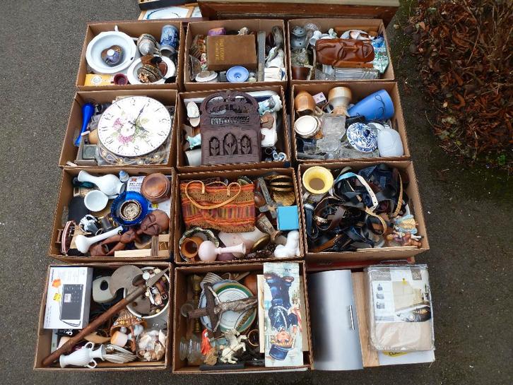beau lot pour brocante, vide grenier (14 caisses +++), Diversen, Rommelmarktspullen, Gebruikt, Ophalen