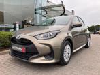 Toyota Yaris DYNAMIC, Auto's, Automaat, 1498 cc, Overige kleuren, Bedrijf