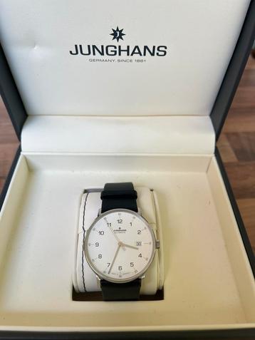 Junghans form automatic beschikbaar voor biedingen