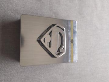 Ultimate Superman Collection tin box disponible aux enchères