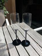 2 Glazen Freixenet, Ophalen