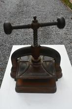 Gietijzeren bindpers, Antiek en Kunst, Ophalen