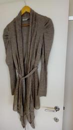 Beige lange wintertrui, Ophalen, Zo goed als nieuw, Maat 38/40 (M), Beige