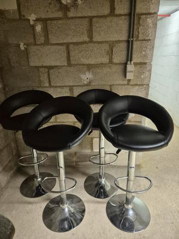 4 barkrukken verstelbaar  beschikbaar voor biedingen