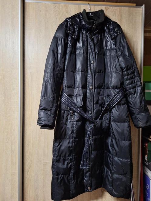 Zwarte lange winterjas maat 50, Kleding | Dames, Grote Maten, Gedragen, Jas of Mantel, Zwart, Ophalen of Verzenden
