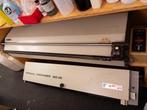 2 automatische roll dispensers voor Doka papier, Audio, Tv en Foto, Foto | Doka Apparatuur, Ophalen, Gebruikt, Doka-onderdelen