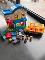 Little people poppenhuis en bus, Enlèvement, Comme neuf