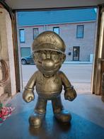 Super Mario bros beeld gemaakt van kunststof 1m70, Antiek en Kunst, Ophalen