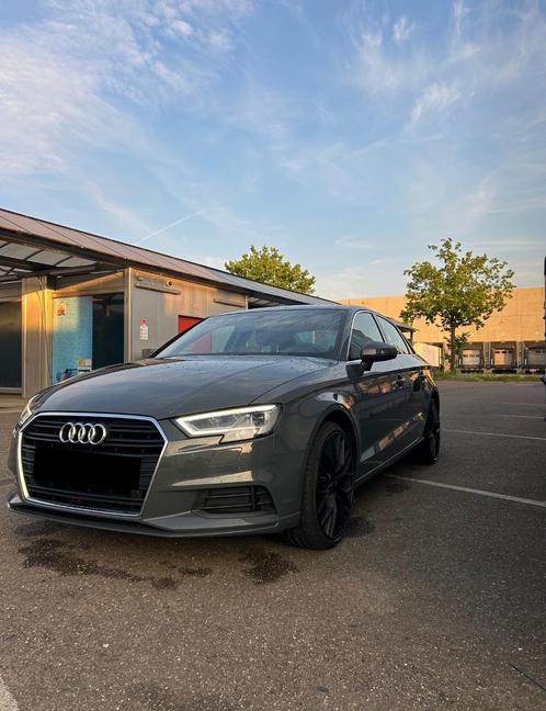 AudiA3-Stronic + EXTRA SET BANDEN MET VELGEN!, Auto's, Audi, Particulier, A3, Adaptieve lichten, Adaptive Cruise Control, Airbags