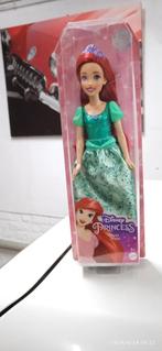 KADO  mattel disney princess Arielle Barbie Nieuw, Ophalen of Verzenden, Pocahontas of Kl. Zeemeermin, Nieuw