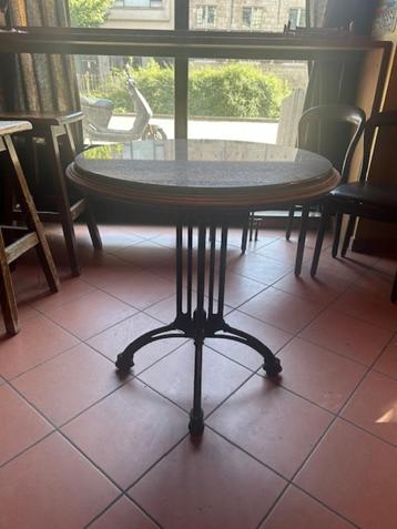 Ronde marmeren tafels - bieden/ Round marble tafel - bid beschikbaar voor biedingen