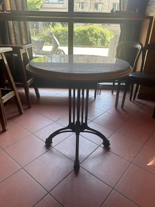 Ronde marmeren tafels - bieden/ Round marble tafel - bid, Huis en Inrichting, Tafels | Salontafels, Zo goed als nieuw, Ophalen