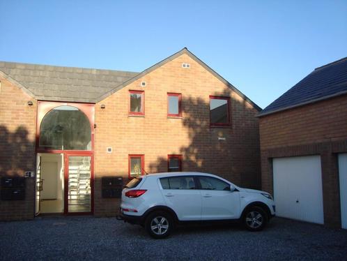 Petit appartement à louer avec garage., Immo, Appartementen en Studio's te huur, Provincie Henegouwen, 35 tot 50 m²