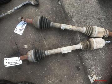 Renault Kangoo 1.5 dci 2008 Aandrijfas rechts  beschikbaar voor biedingen