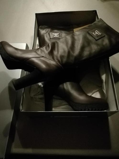 Hoge bruine dameslaarzen, NIEUW, echt leder, spotprijs!, Kleding | Dames, Schoenen, Nieuw, Hoge laarzen, Bruin, Ophalen of Verzenden