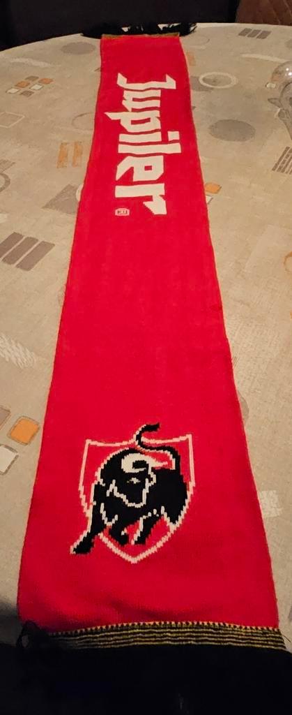 Jupiler sjaal Believe
Dit is een rode sjaal van, Verzamelen, Biermerken, Zo goed als nieuw, Jupiler, Ophalen of Verzenden