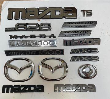 Mazda emblemen jaren zeventig tot nu beschikbaar voor biedingen