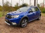 Sandero "Stepway" met Garantie, Auto's, Dacia, Voorwielaandrijving, 898 cc, Stof, Blauw