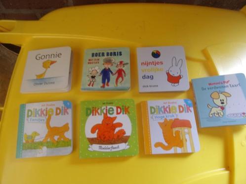 7 Mini boekjes van o.a.Dikkie Dik/Nijntje/Gonnie/Woezel/Boer, Livres, Livres pour enfants | 0 an et plus, Comme neuf, Enlèvement