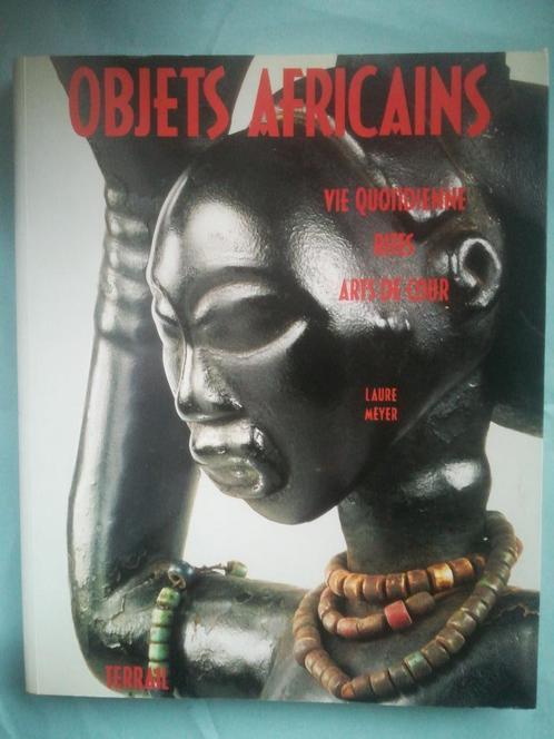 Objets africains du quotidien arts rites livre de 1994 Congo, Antiquités & Art, Art | Art non-occidental, Envoi
