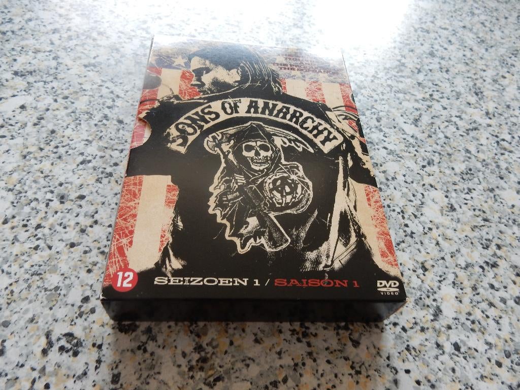 nr.2484 - Dvd box: sons of anarchy - seizoen 1, Cd's en Dvd's, Vanaf 12 jaar, Ophalen of Verzenden, Drama