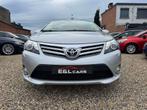 Toyota Avensis Avensis 1.8i *12 mois de garantie* (bj 2014), Auto's, Toyota, Automaat, Zwart, 4 cilinders, 2020 kg