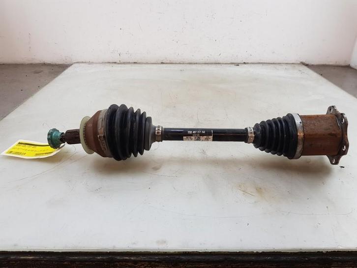 CARDAN AVANT GAUCHE (TRANSMISSION) Scala (|2Q0407271AJ|), Autos : Pièces & Accessoires, Freins & Transmission, Skoda, Utilisé