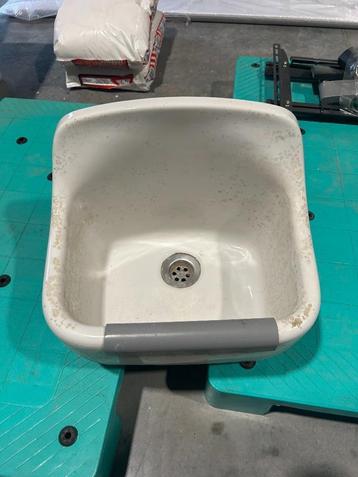 uitstortgootsteen, Doe-het-zelf en Bouw, Sanitair, Ophalen, Gebruikt, Steen, Wastafel