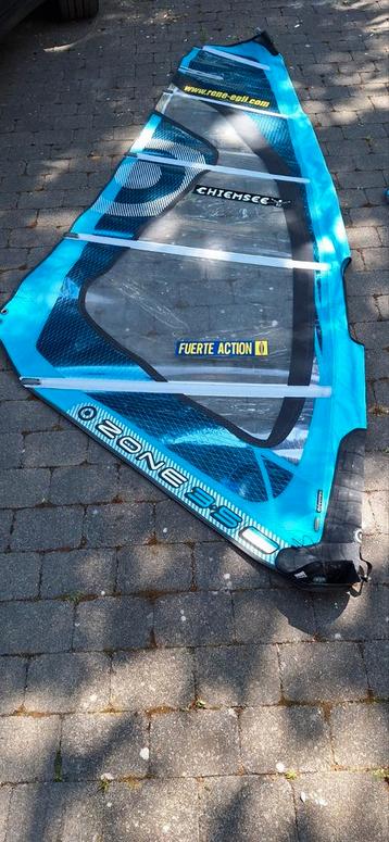 Compleet storm windsurf zeilensetje met 4.0 en 3.5 Neilpryde beschikbaar voor biedingen