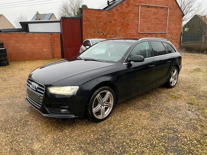 * Audi A4. Avant 2.0 TDI. Automatique en 2012 *, Autos, Audi, Particulier, A4, ABS, Airbags, Air conditionné, Bluetooth, Ordinateur de bord