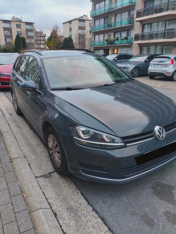 À vendre : Volkswagen Golf 1.6 TDI — 2017, Autos : Divers, Voitures accidentées, Volkswagen, Boîte manuelle, Diesel, Break, Argent ou Gris