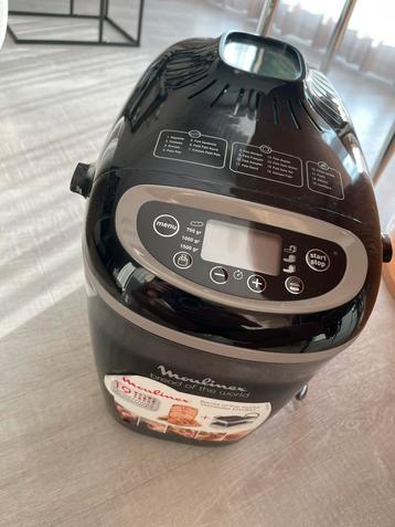 Broodbakmachine beschikbaar voor biedingen