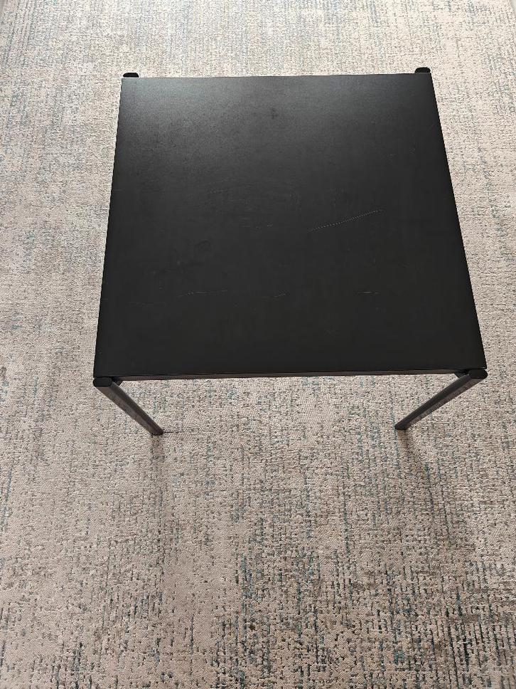 salontafel Artek Kiki, Huis en Inrichting, Tafels | Salontafels, Gebruikt, Minder dan 50 cm, 50 tot 100 cm, 50 tot 100 cm, Vierkant