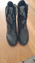 All round boots, Vêtements | Hommes, Chaussures, Comme neuf, Noir, Bottes, Vibram