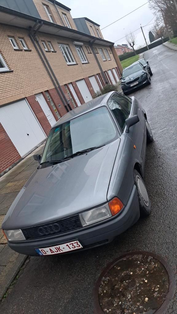 Audi 80 1.9 diesel 1990, Autos, Audi, Particulier, Diesel, Berline, 4 portes, Boîte manuelle, Argent ou Gris, Gris, Enlèvement