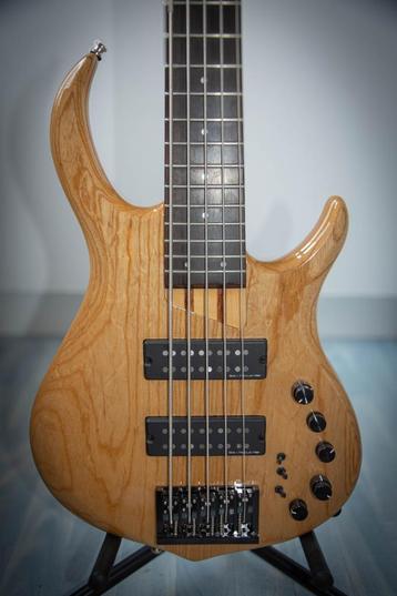Basse Sire Marcus Miller M5, Musique & Instruments, Enlèvement, Comme neuf, Électrique, 5 cordes