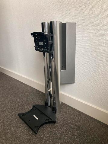 Beovision 7-40 gemotoriseerde muurbeugel, Ophalen, Refurbished
