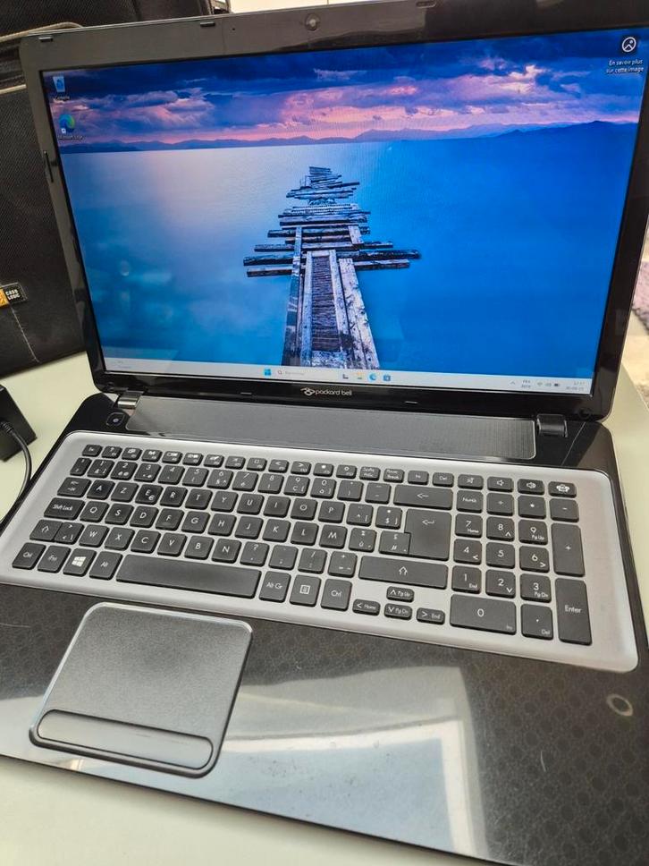 Laptop met Windows 11/ 8 Gb RAM, Computers en Software, Windows Laptops, Zo goed als nieuw, SSD, Ophalen of Verzenden