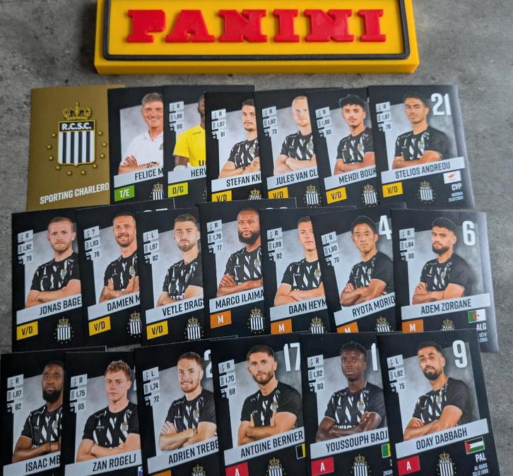 PANINI FOOTBALL 2023/24 20 AUTOCOLLANTS SC CHARLEROI FOOT, Hobby & Loisirs créatifs, Autocollants & Images, Neuf, Enlèvement ou Envoi