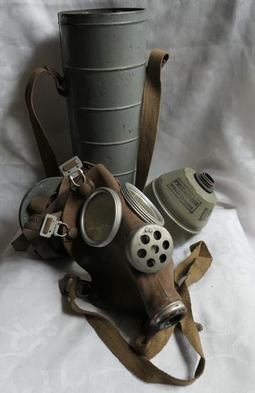 GASMASKER UIT 1944